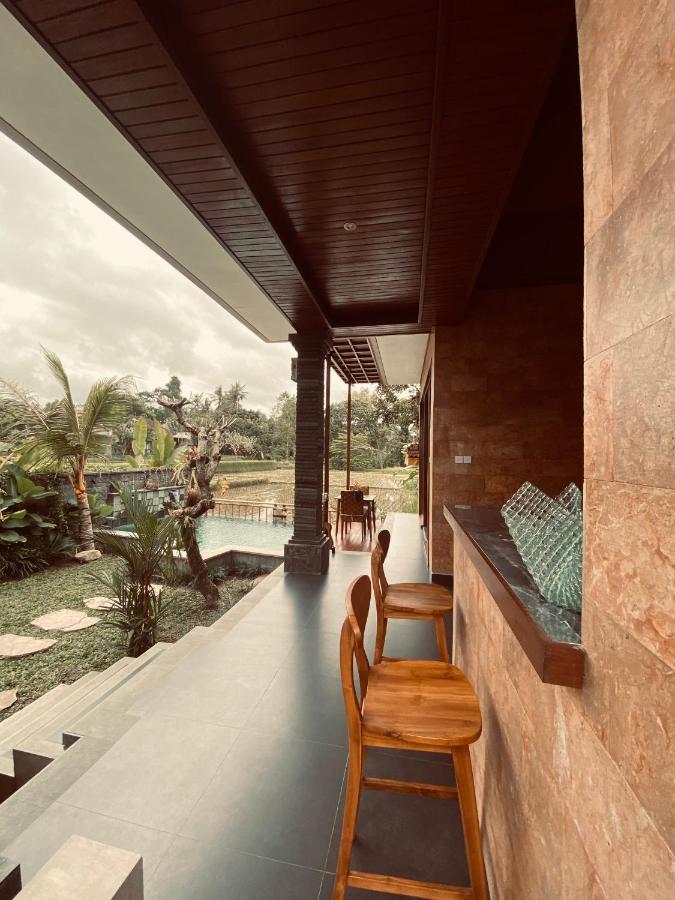 Nirankara Ubud Villa ภายนอก รูปภาพ