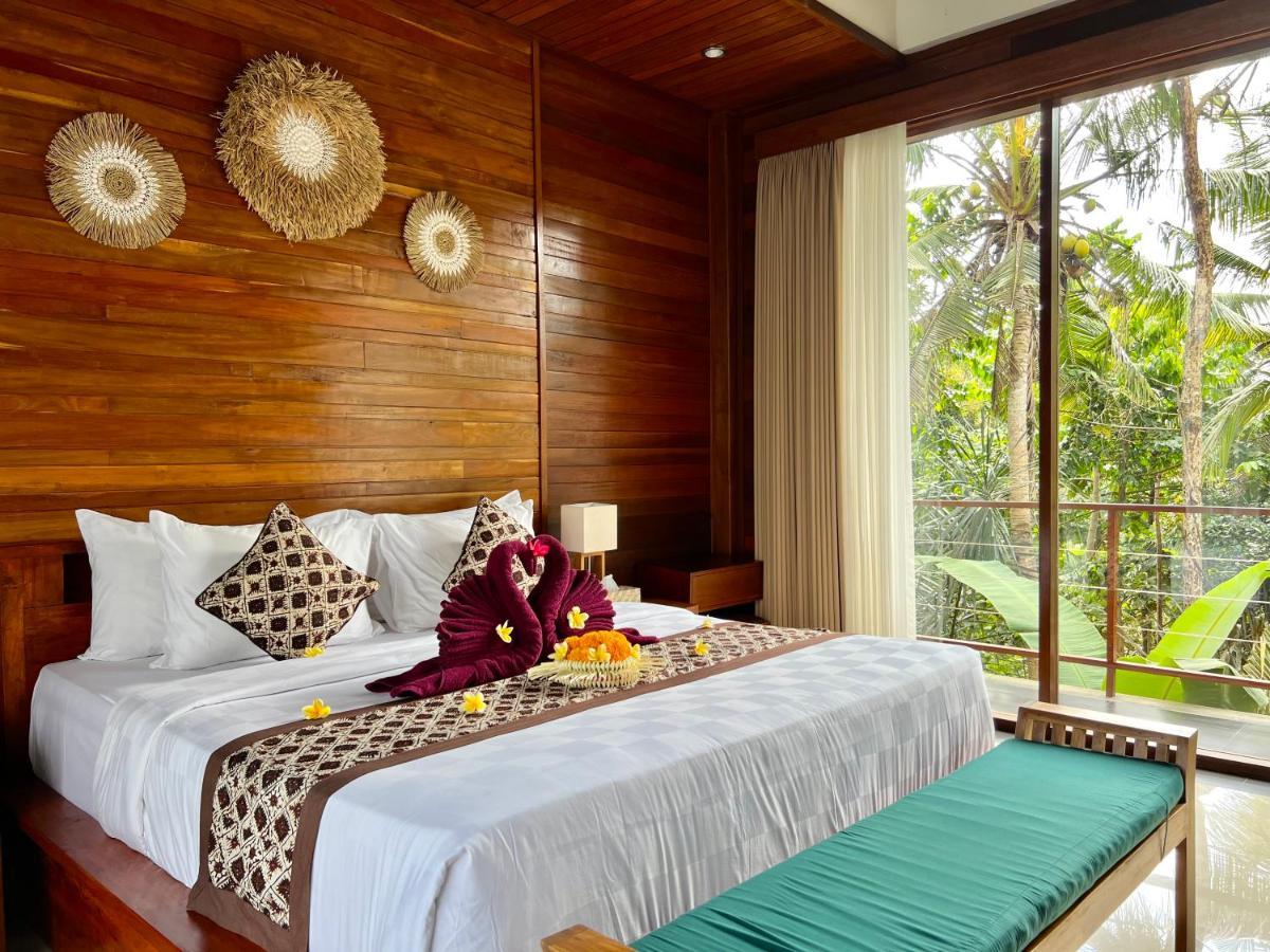 Nirankara Ubud Villa ภายนอก รูปภาพ