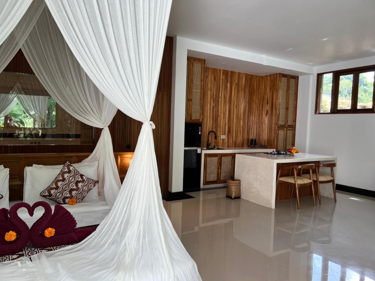Nirankara Ubud Villa ภายนอก รูปภาพ